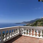 Incredible View By Interhome ヴィラ *